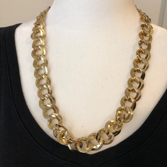 Set of costume jewelry - Picture 4 of 10